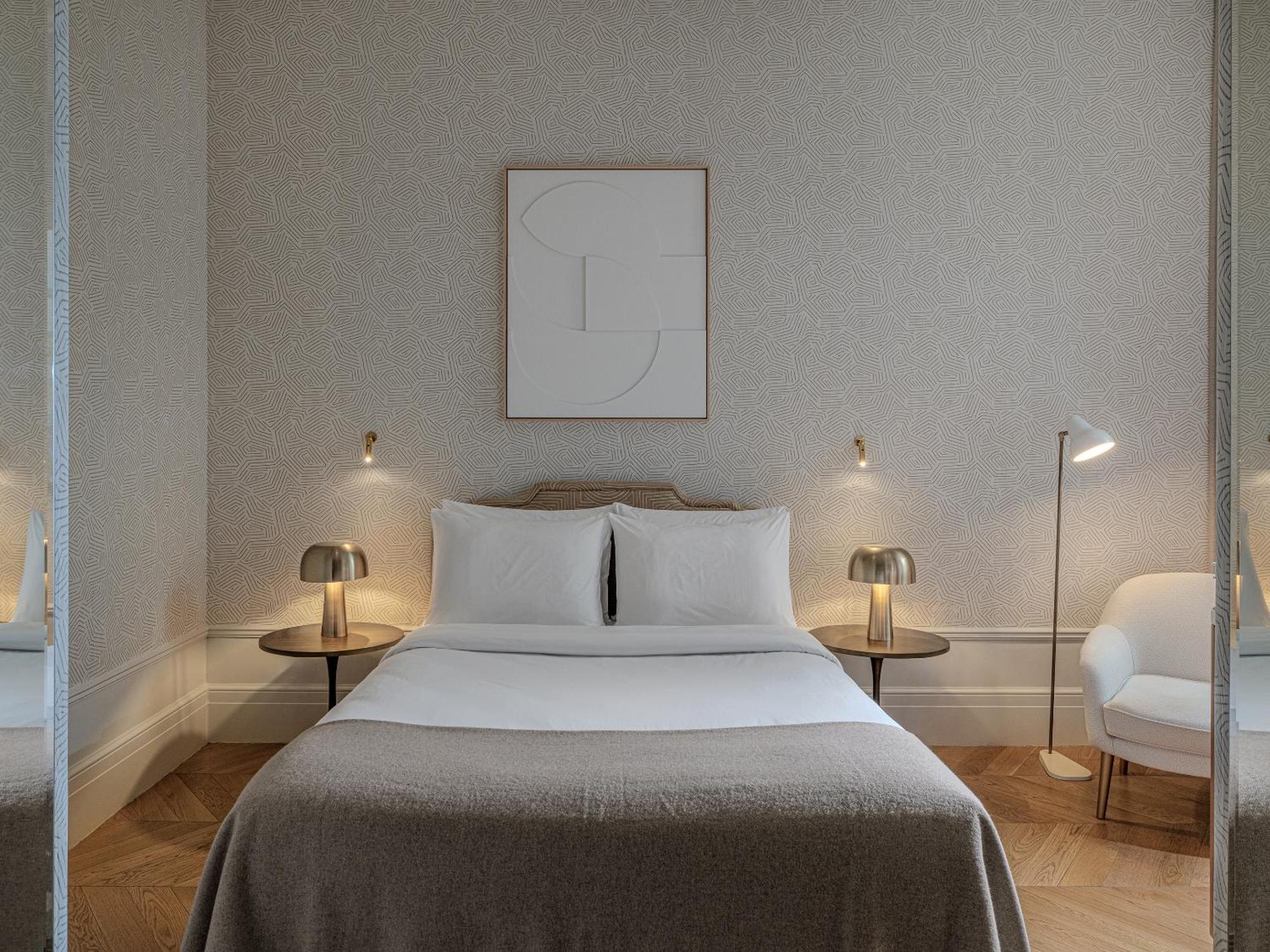 Bijou Room